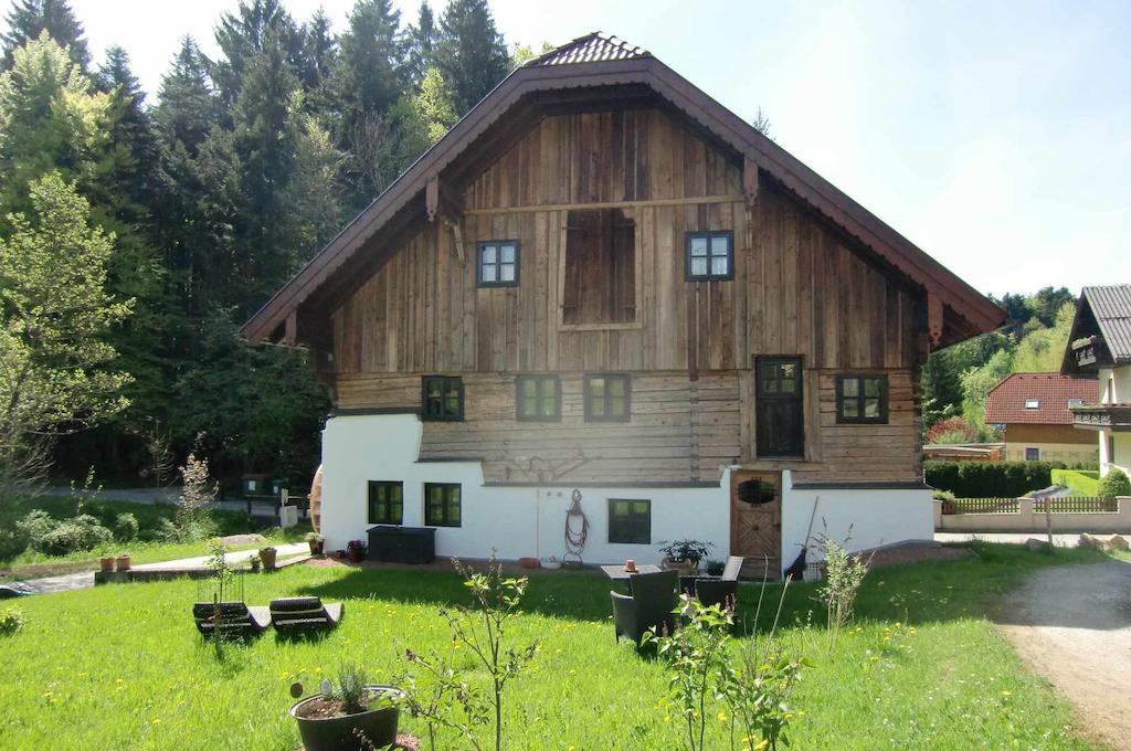 Heuholzmuehle Privatzimmer Elixhausen Luaran gambar